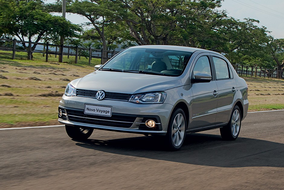 Volkswagen Voyage 2016