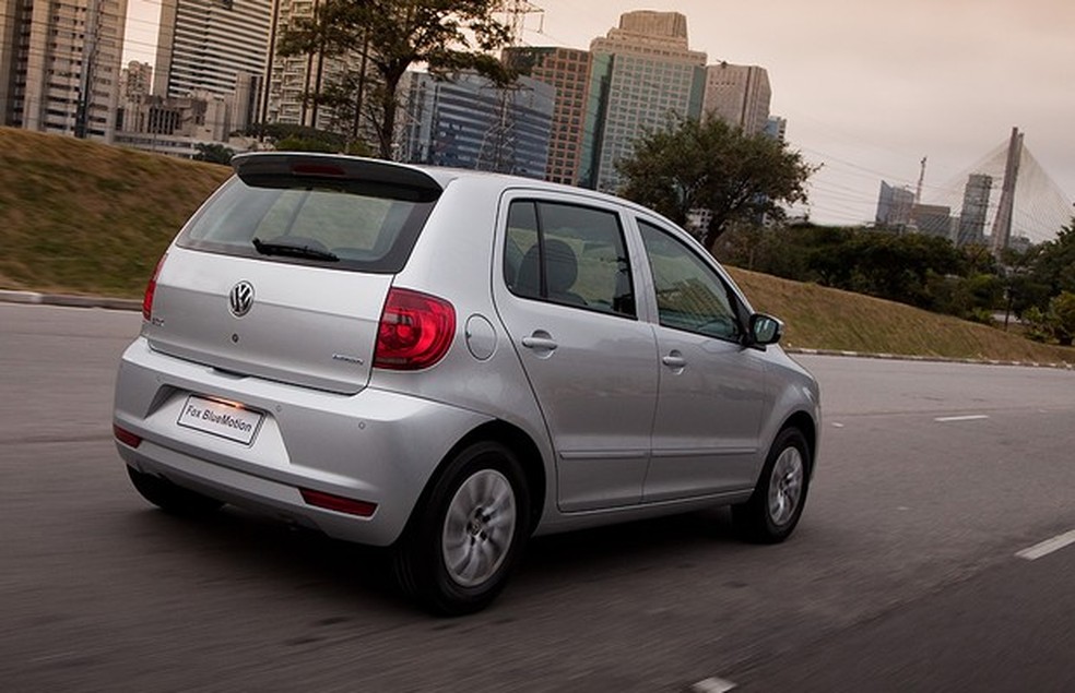 VW Fox 1.0 BlueMotion tem pneus de baixa resistência ao rolamento (Foto: Divulgação) — Foto: Auto Esporte