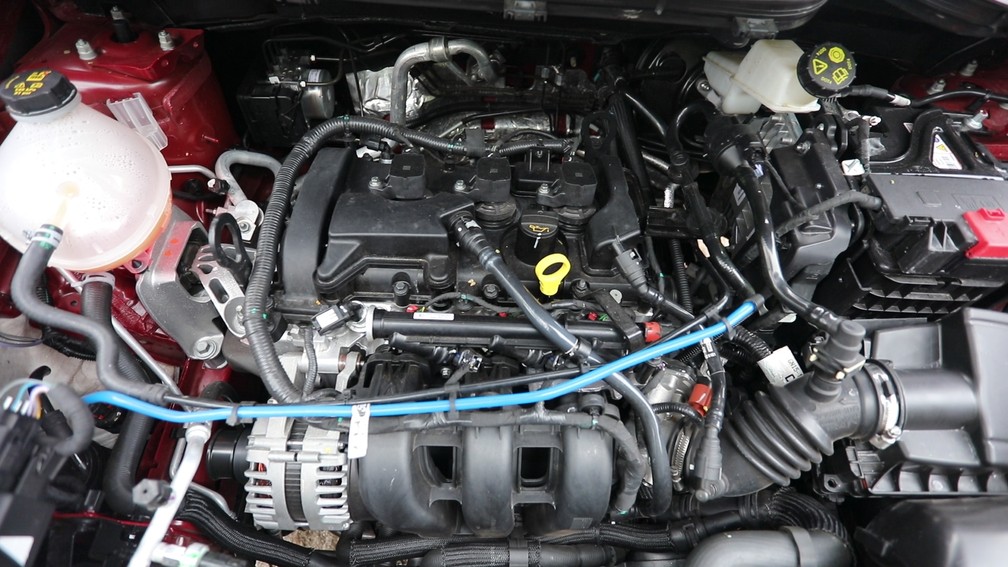 Motor 1.5 3 cilindros do EcoSport — Foto: Marcelo Brandt / G1