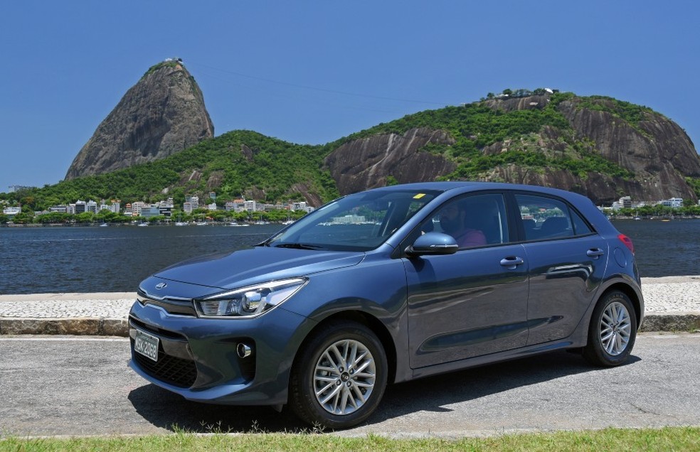 Kia Rio foi vendido por menos de dois anos no Brasil — Foto: Murilo Góes/Auto News Brasil