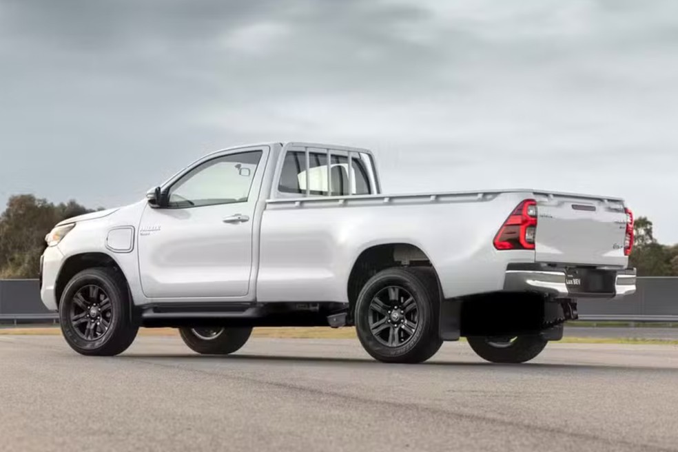 Protótipo da Toyota Hilux elétrica é testado na Tailândia desde 2022 — Foto: Divulgação