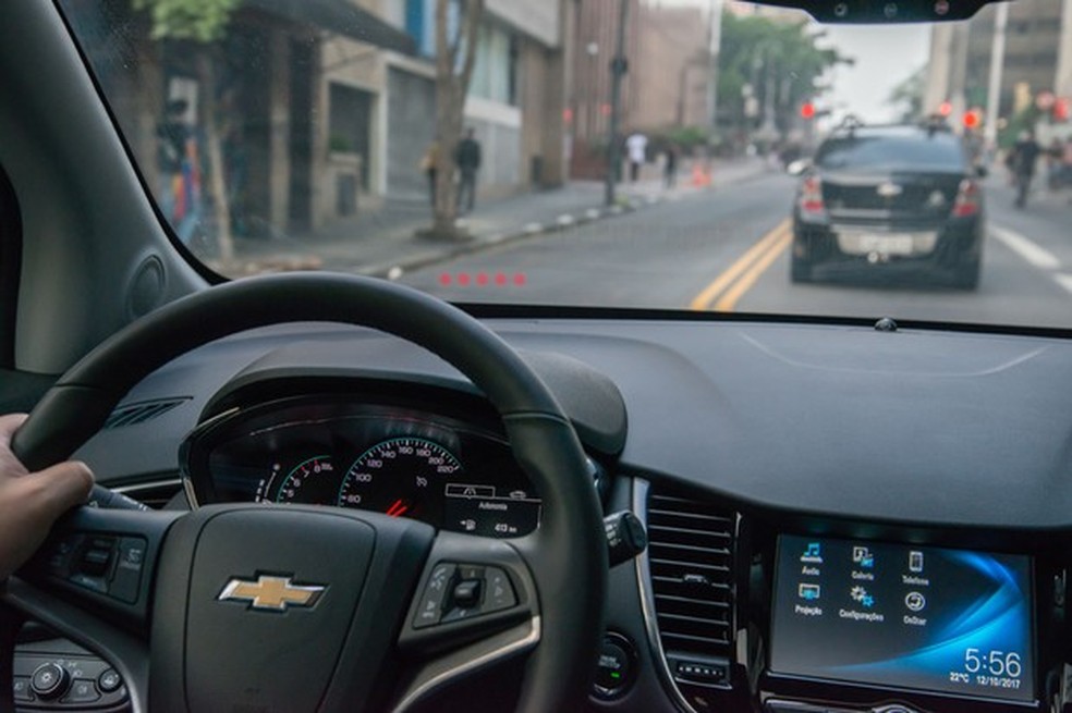 Chevrolet Tracker Premier 2018 (Foto: Divulgação) — Foto: Auto Esporte