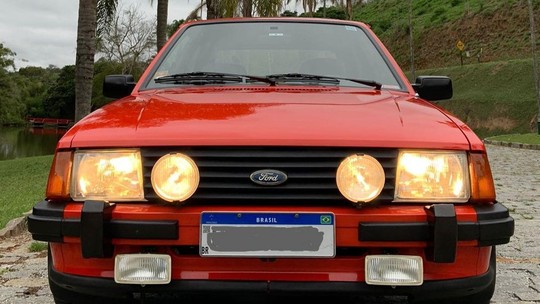 William Bonner compra outro esportivo dos anos 1980 para se juntar ao seu Gol GT e Mustang