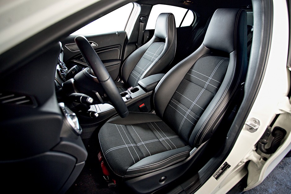 Mercedes-Benz GLA 200
