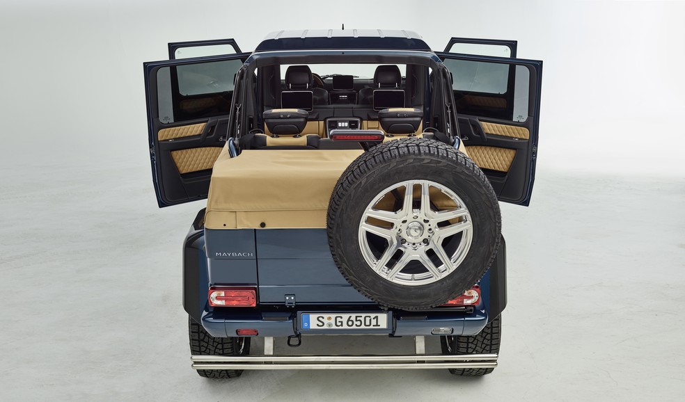 Mercedes-Maybach G 650 Landaulet — Foto: Divulgação