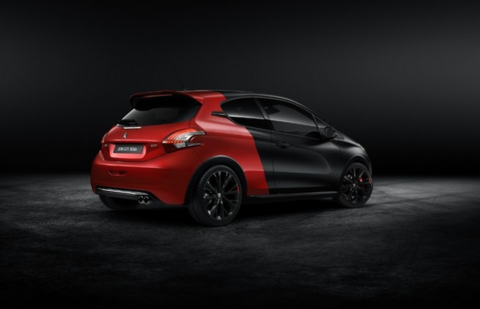 Peugeot 208 GTI 30th Edition (Foto: Divulgação) — Foto: Auto Esporte