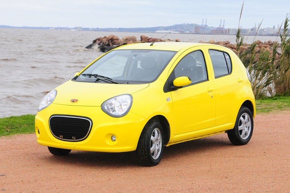 Geely GC2, assim como a marca chinesa, não vingaram no Brasil (Foto: Luis Pereyro) — Foto: Auto Esporte
