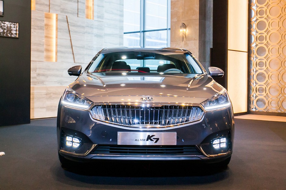 Kia Cadenza 2017
