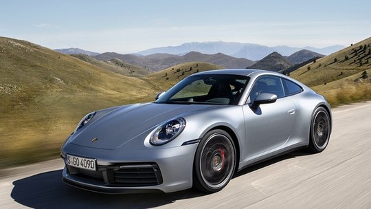 Novo Porsche 911 arranca de zero a 100 km/h em quase 4 segundos e chega em breve no Brasil