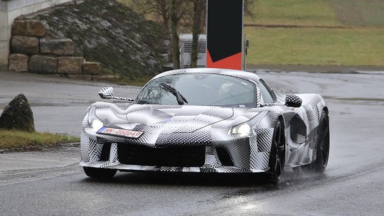 Sucessora híbrida da Ferrari LaFerrari chega em 2023 baseada nos carros de Le Mans