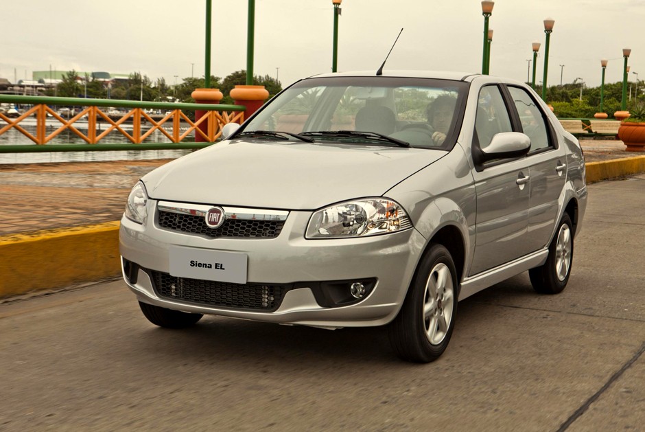 14º Fiat Siena - 2.883 unidades