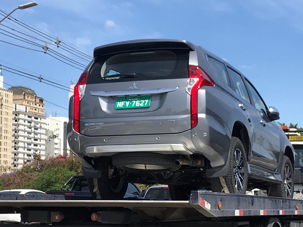 Mitsubishi Pajero Sport é flagrado sem camuflagem em São Paulo (SP) — Foto: Rômulo Duarte/G1