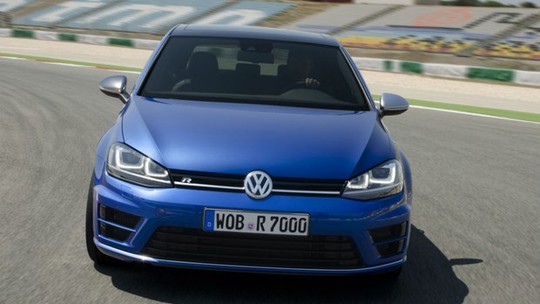 Pré-venda do VW Golf R esgota em 11 horas
