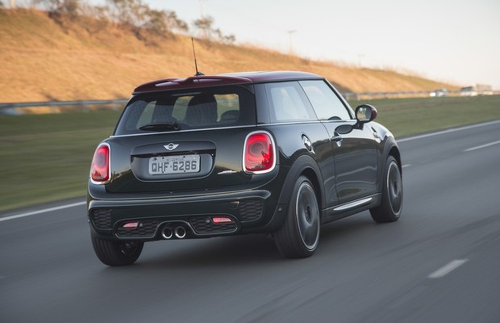 Mini John Cooper Works 2016 (Foto: Fabio Aro/BMW) — Foto: Auto Esporte