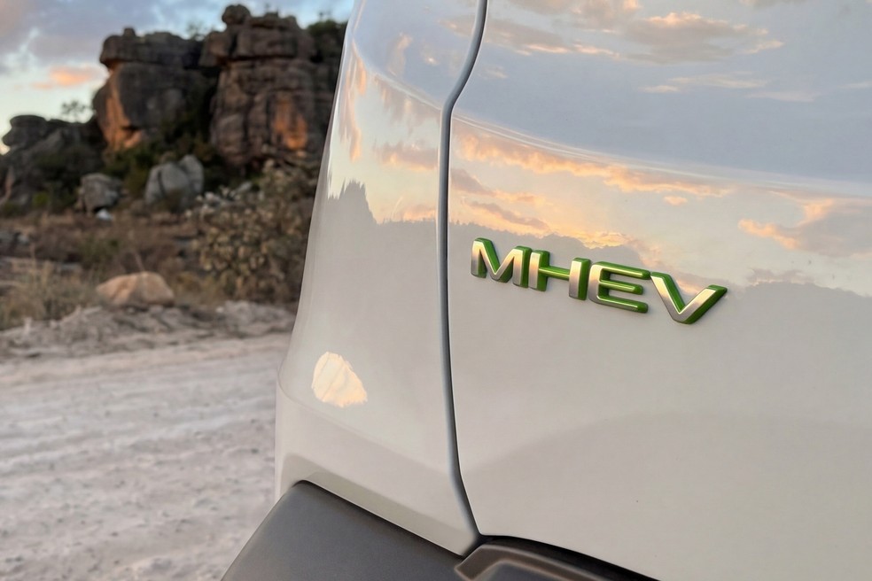 MHEV: é assim que você identificará se o Jeep Renegade 2027 é híbrido ou não — Foto: Divulgação
