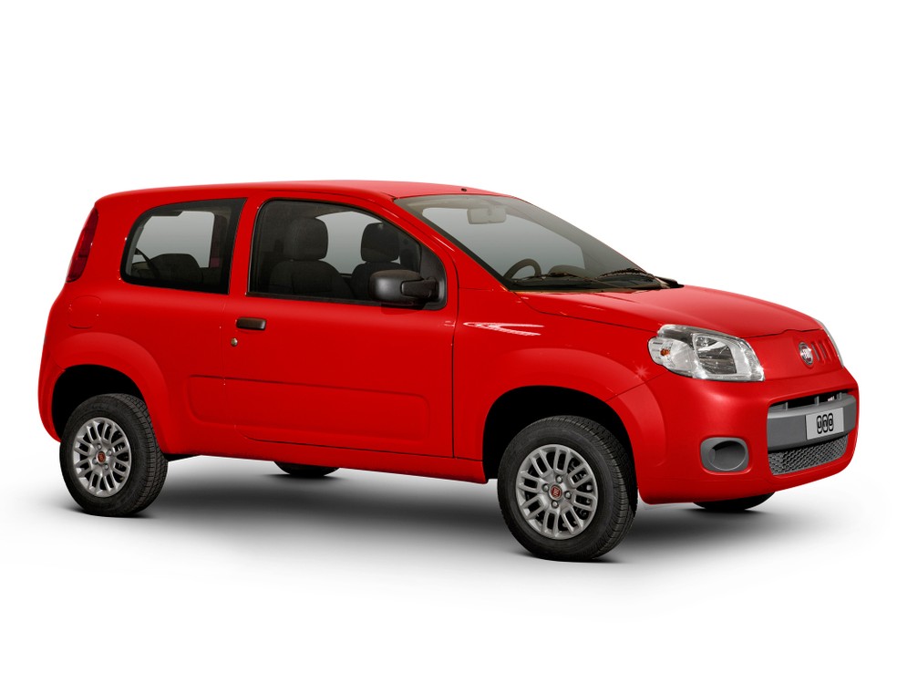 Fiat Uno Vivace 2014 é o único duas portas da lista — Foto: Divulgação