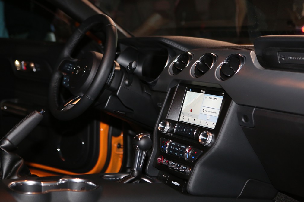 Interior do Ford Mustang, apresentado no Brasil nesta quarta-feira (29) — Foto: Celso Tavares/G1