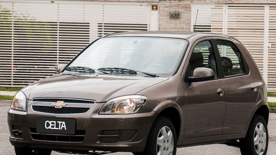 Chevrolet Celta 2012 a 2015: versões, preços, equipamentos e ficha técnica 