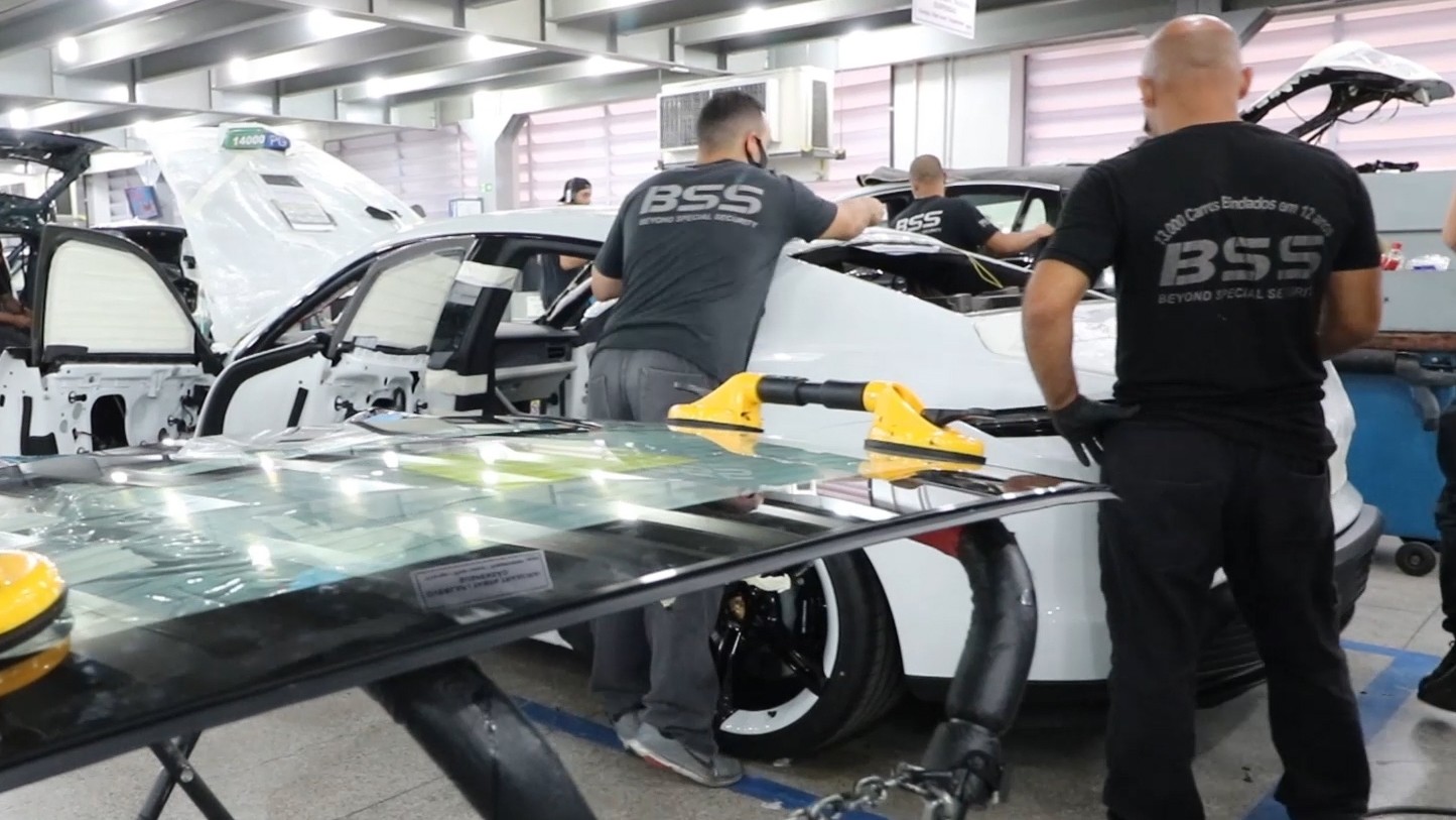 Blindagem de carro: quais são os tipos e como é feita?