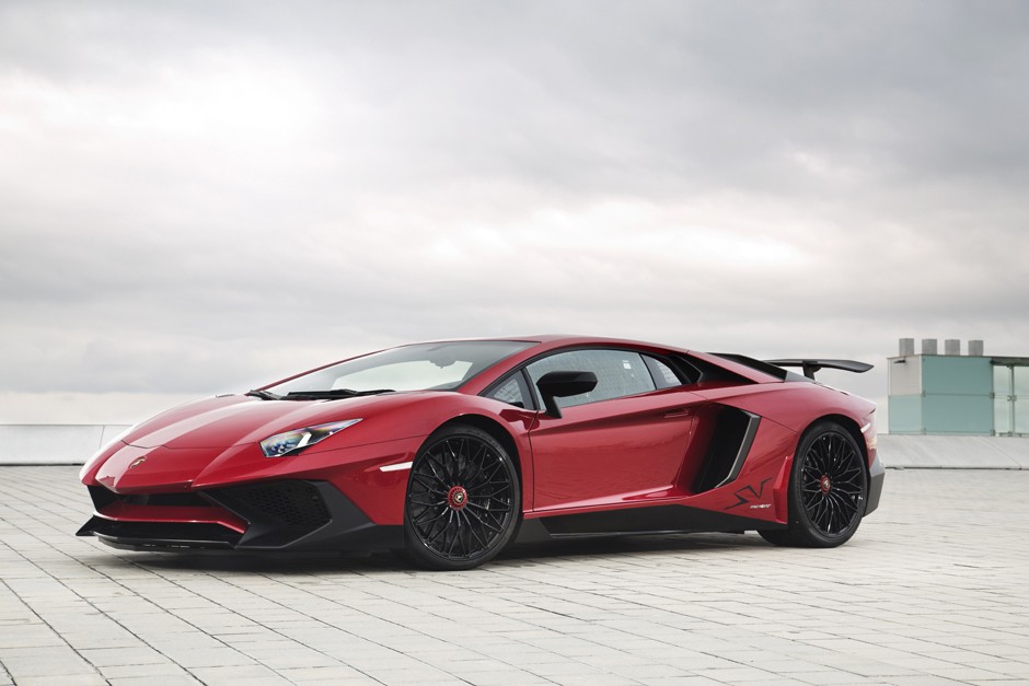 Lamborghini Aventador LP 750-4 Superveloce