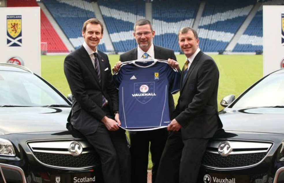 Vauxhall renova contrato com futebol escocês (Foto: Divulgação) — Foto: Auto Esporte
