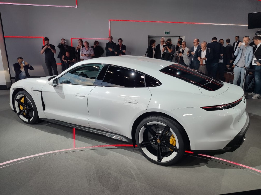 Porsche Taycan — Foto: André Paixão/G1