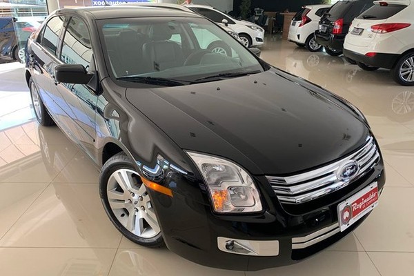 De pioneiro a esquecido Ford Fusion sai de linha após 14 anos