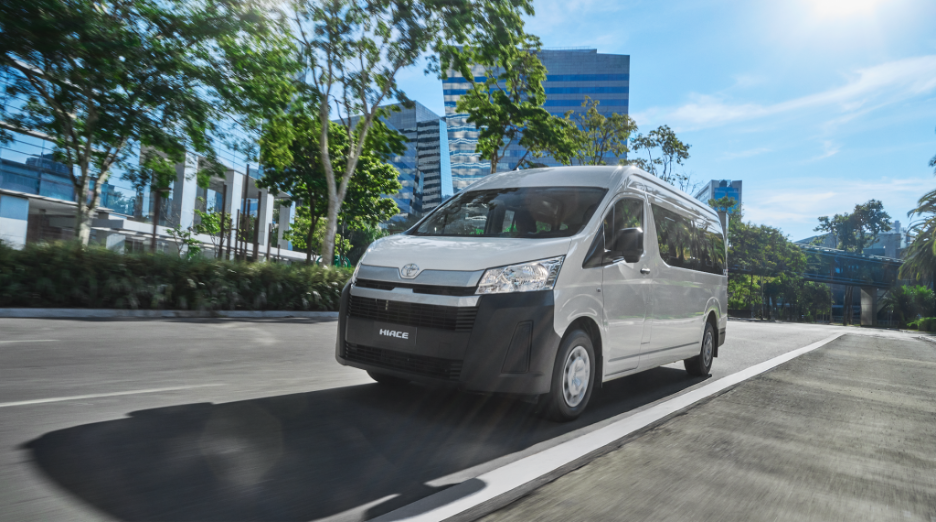 Toyota Hiace estreia no Brasil com alma e solidez da Família Hilux