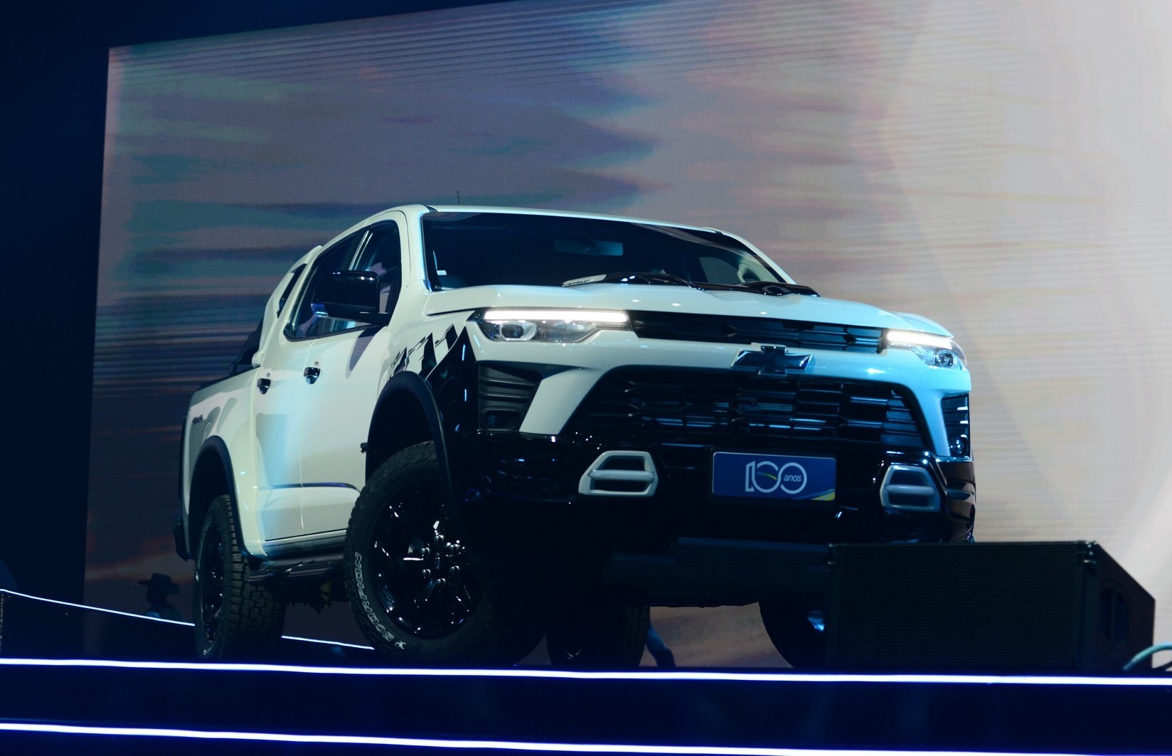 Onix, Tracker e S10 terão série especial nos 100 anos da Chevrolet