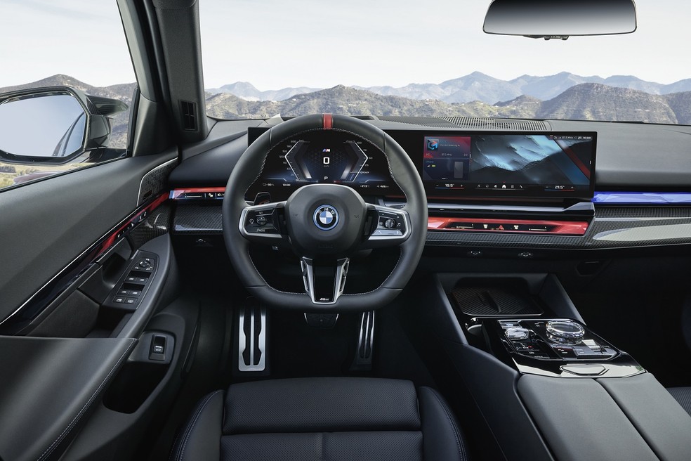 Novo BMW Série 5 2024 é vegano e muda de faixa pelo olhar do motorista