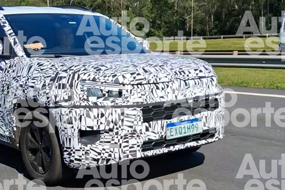 Flagra: Volkswagen Tukan usará suspensão de Strada e tem data para chegar