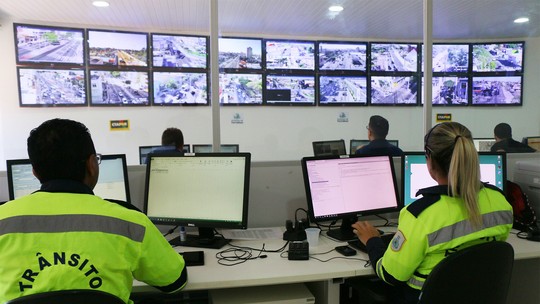 Governo autoriza que imagens de câmeras de trânsito sejam usadas para multar motoristas