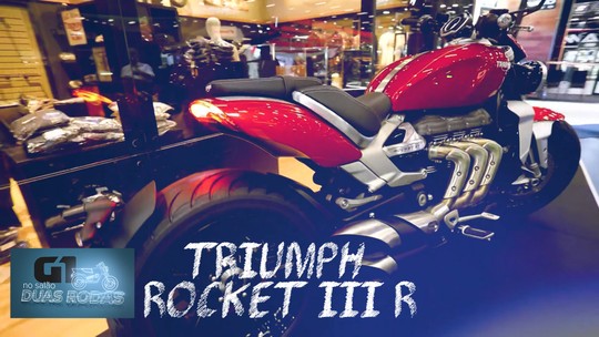 Triumph Street Triple RS chega ao Brasil por R$ 54.990 com nova 'sobrancelha'