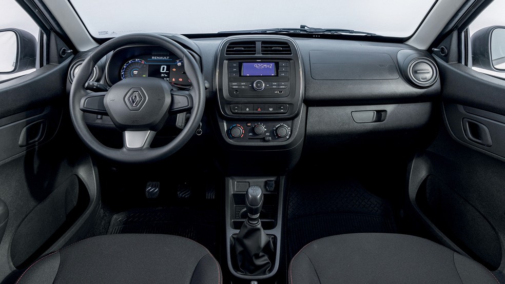 Renault Kwid Zen já sai de fábrica com rádio  — Foto: Divulgação