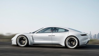 Conceito Porsche Mission E