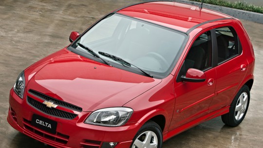 Chevrolet Celta usado: 5 versões do hatch para ser seu primeiro carro