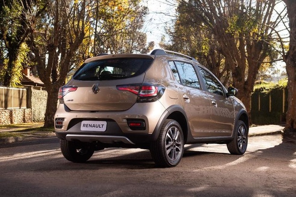 Stepway tem altura do solo 45 mm maior que a do Sandero (Foto: Divulgação) — Foto: Auto Esporte
