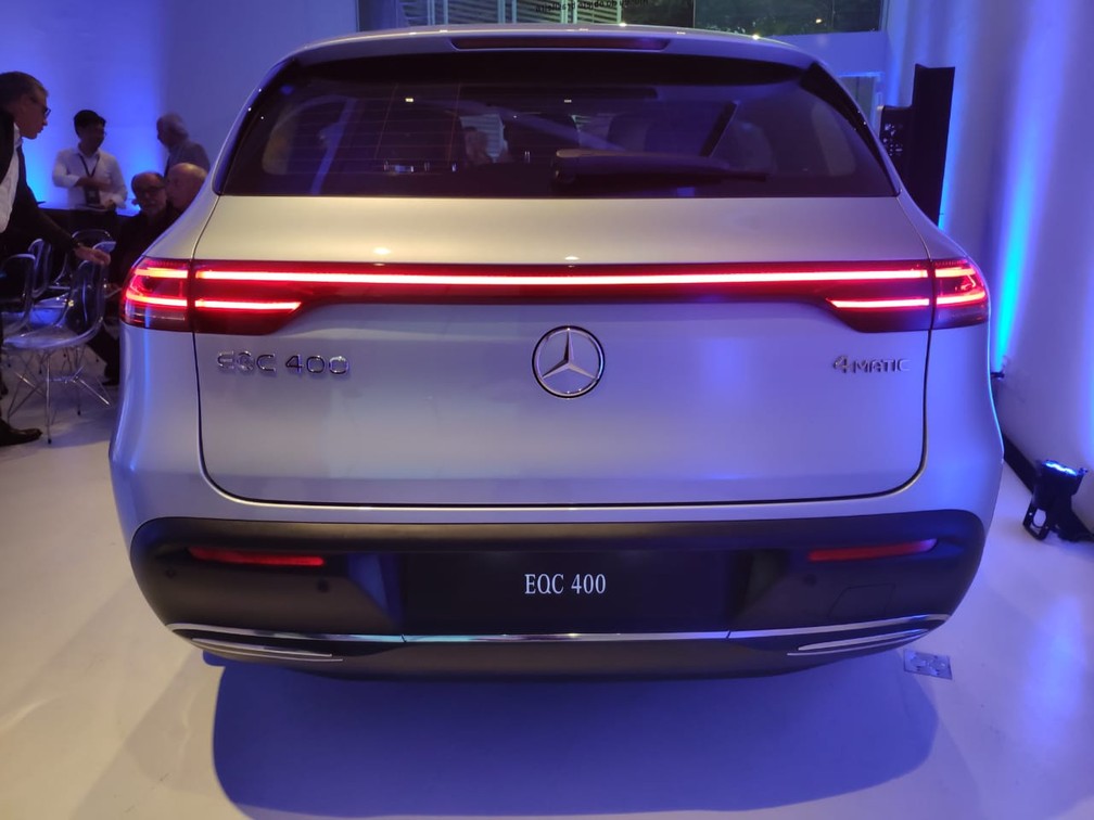 Mercedes-Benz EQC é o primeiro SUV elétrico da marca alemã — Foto: André Paixão/G1