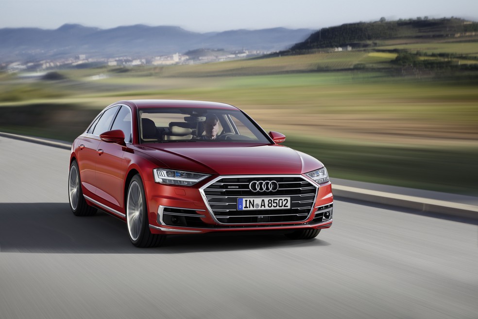 Audi A8 — Foto: Divulgação