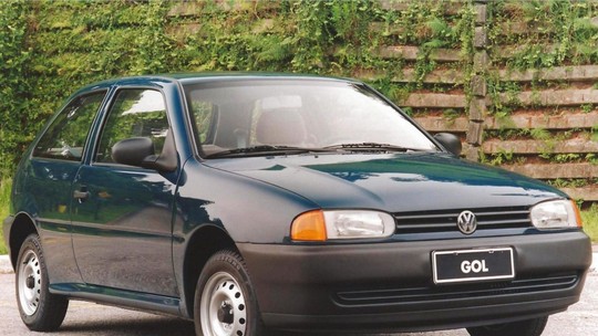 6 carros usados de até R$ 15 mil que ainda valem o investimento