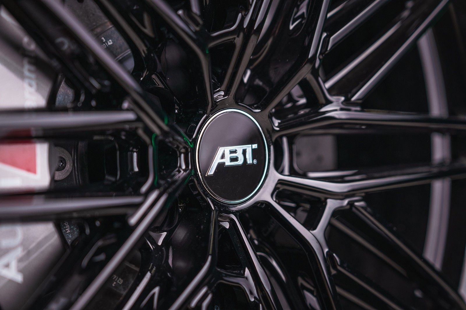 ABT Audi RS3 Sportback — Foto: Divulgação