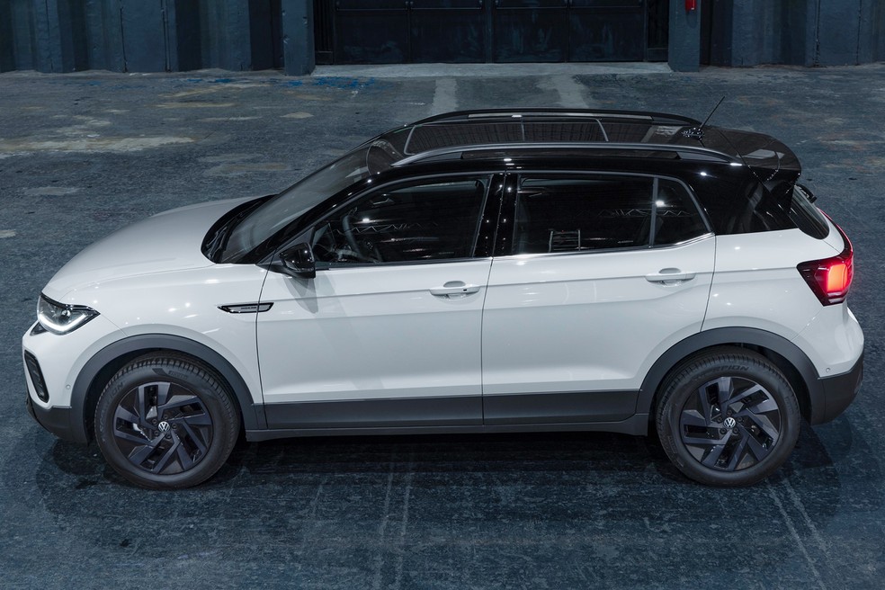 Volkswagen T-Cross brasileiro é maior do que o modelo europeu — Foto: autoesporte