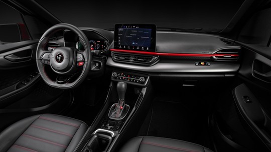 Pulse Abarth tem interior caprichado, botão “veneno” e alma de Fiat