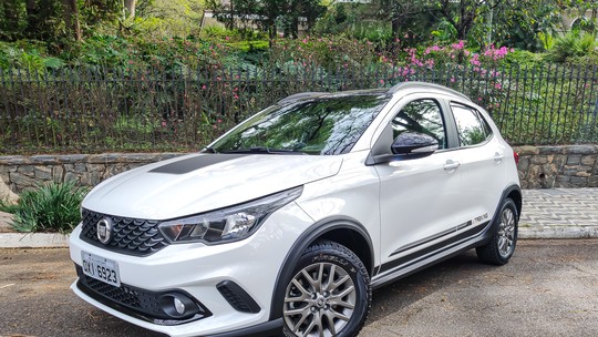 Fiat Argo Trekking 1.8: primeiras impressões