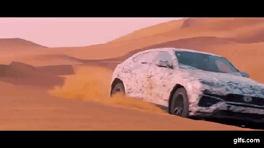 Vídeo: Lamborghini Urus aparece  sendo testado no deserto