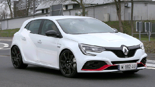 Megane RS Trophy é o Renault que quer humilhar o Civic Type R