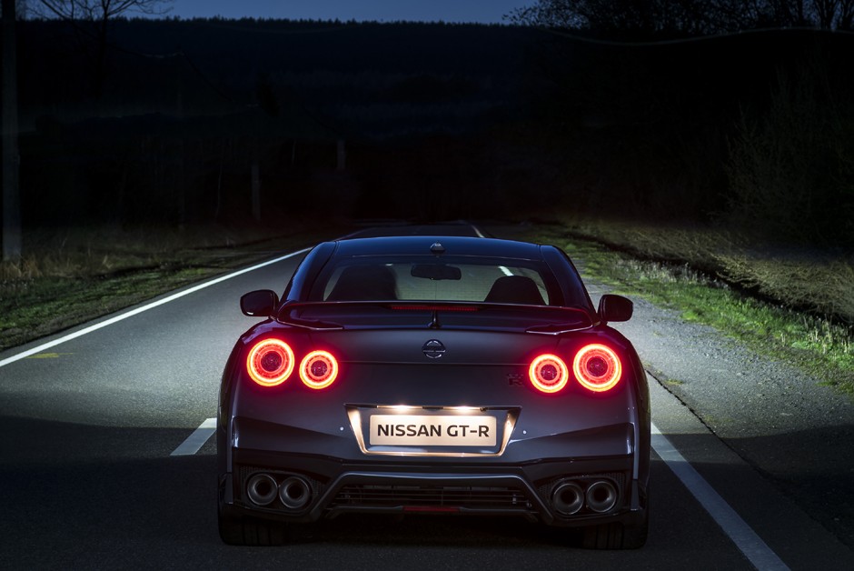 Nissan GT-R