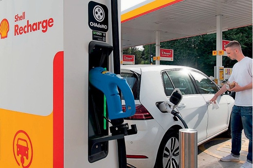 Carregadores rápidos possuem um sistema de proteção contra danos aos acumuladores, independentemente de modelo ou fabricante (Foto: Divulgação) — Foto: Auto Esporte