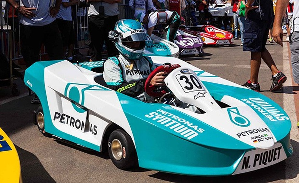 Nelsinho Piquet a bordo de seu kart no Desafio Internacional das Estrelas (Foto: Fred Chalub/Auto News Brasil) — Foto: Auto Esporte