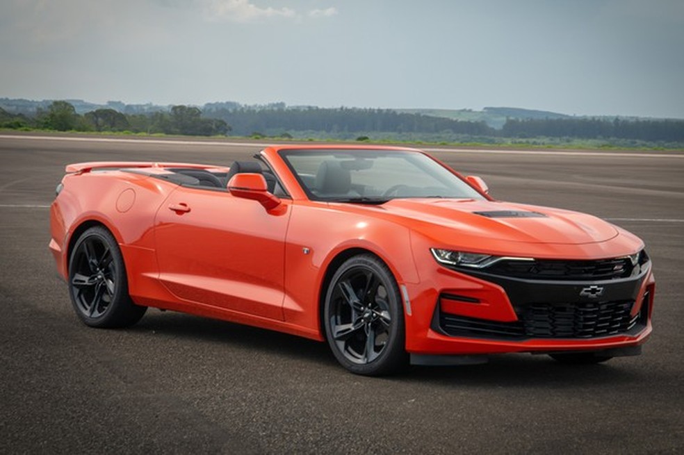 Capota do Chevrolet Camaro conversível é acionada em 25 segundos (Foto: Divulgação) — Foto: Auto Esporte